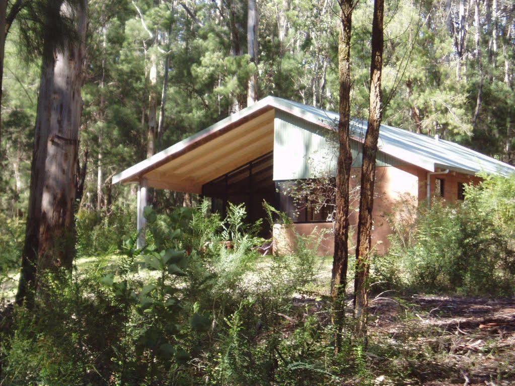 Marima Cottages Pemberton Exterior photo